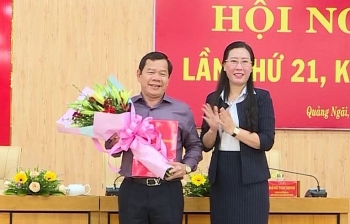 ban bi thu chuan y pho bi thu tinh uy quang ngai