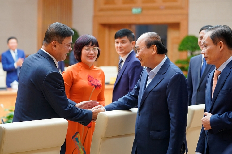 Thủ tướng Nguyễn Xuân Phúc và các đại biểu dự buổi gặp mặt (Ảnh: VGP/Quang Hiếu)
