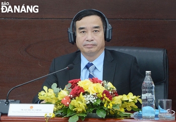 chan dung ong le trung chinh tan chu tich ubnd tp da nang