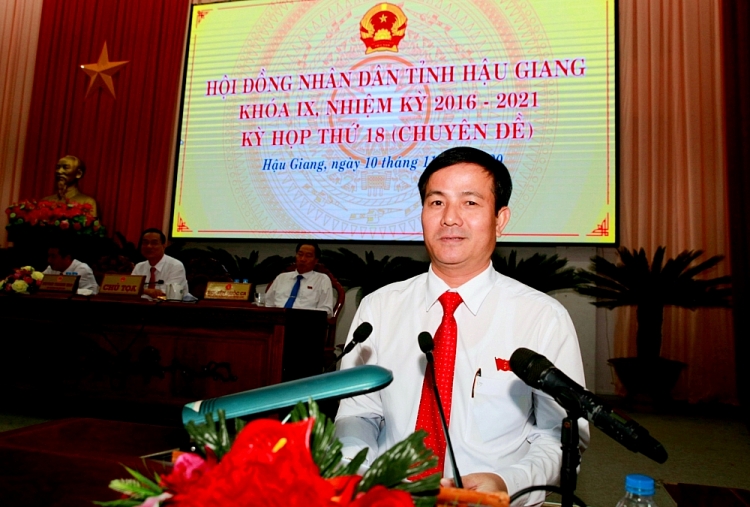 Ông Trần Văn Huyến được bầu làm Chủ tịch HĐND tỉnh Hậu Giang nhiệm kỳ 2016-2021