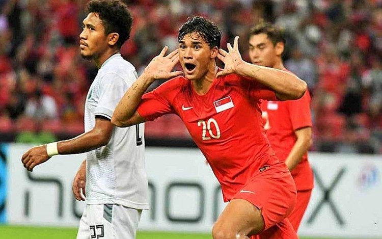 Singapore (đỏ) vừa có chiến thắng ấn tượng 3-0 trước Myanmar