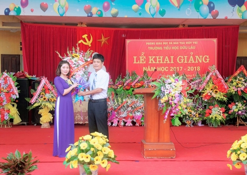 Trường Tiểu học Dữu Lâu tích cực đổi mới toàn diện