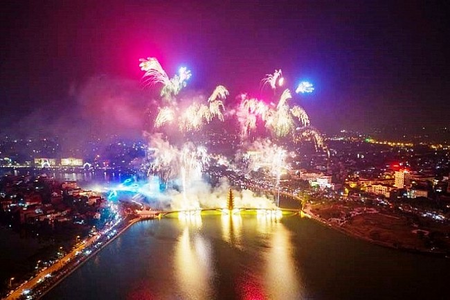 Tổ chức bắn pháo hoa tầm cao dịp Giỗ Tổ Hùng Vương năm 2022