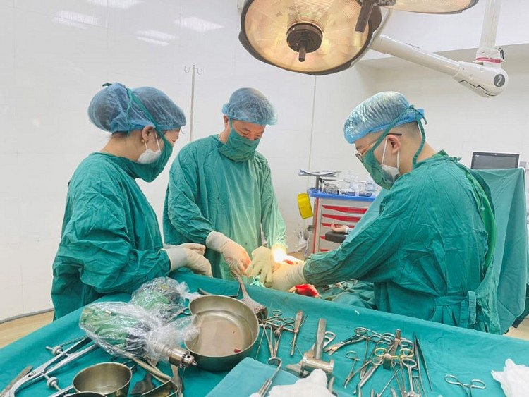 TTYT huyện Phù Ninh (Phú Thọ): Đẩy mạnh kỹ thuật chuyên sâu, phẫu thuật thành công nhiều ca bệnh khó