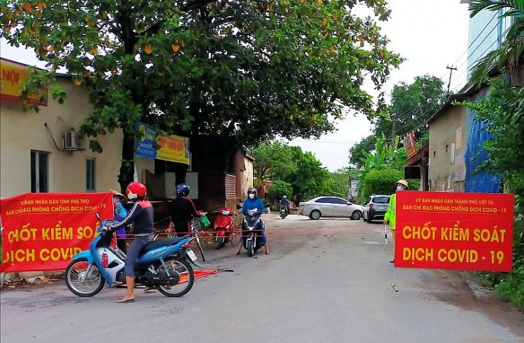 Tỉnh Phú Thọ thành lập Trạm Y tế lưu động tại xã Chu Hóa điều trị người nhiễm COVID-19 tại nhà