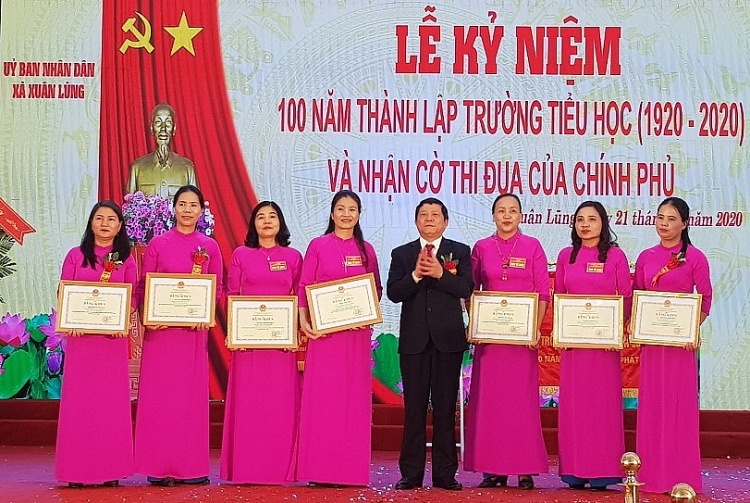 Phú Thọ: Trường Tiểu học Xuân Lũng 100 năm xây dựng và phát triển