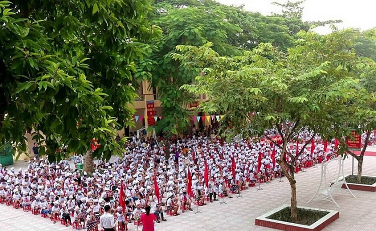 Trường Tiểu học Tiên Kiên: 30 năm xây dựng và phát triển