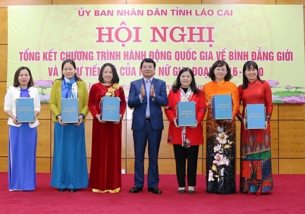 Lào Cai: tăng cường sự tham gia của phụ nữ vào các vị trí quản lý, lãnh đạo