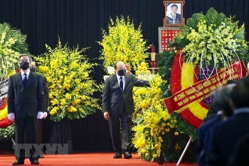 le quoc tang nguyen tong bi thu le kha phieu