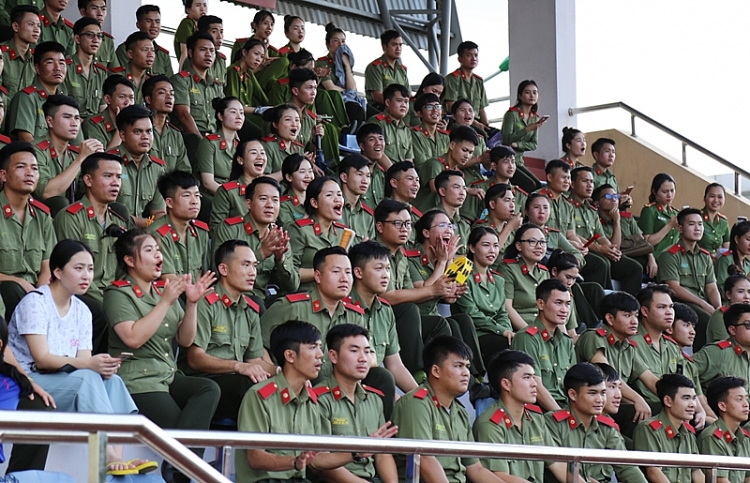 Giao hữu bóng đá quốc tế - Thắt chặt tình đoàn kết giữa Bộ Công an Việt Nam và các cơ quan đại diện nước ngoài