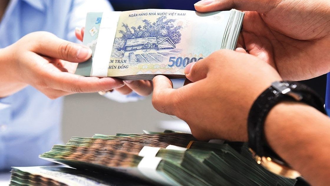 Thủ tướng: Nghiêm cấm mở rộng room tín dụng và dành lãi suất thấp cho ban lãnh đạo ngân hàng