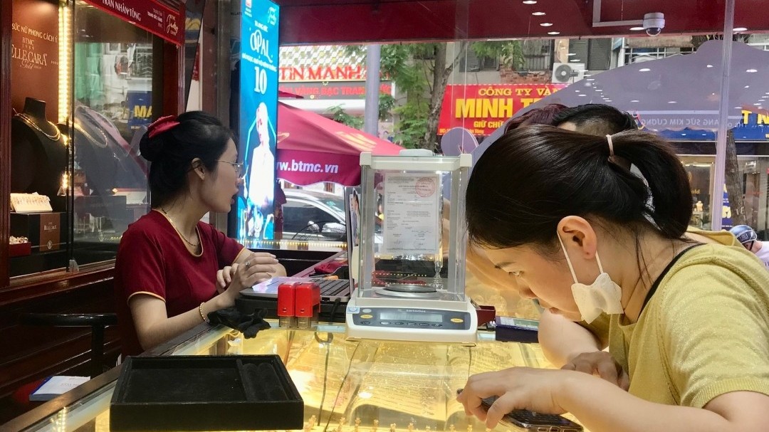 Thủ tướng yêu cầu xử lý nghiêm hành vi đầu cơ, thao túng thị trường vàng
