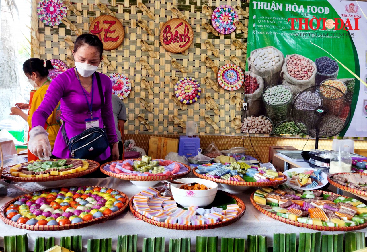 Hàng trăm loại bánh dân gian Nam Bộ 