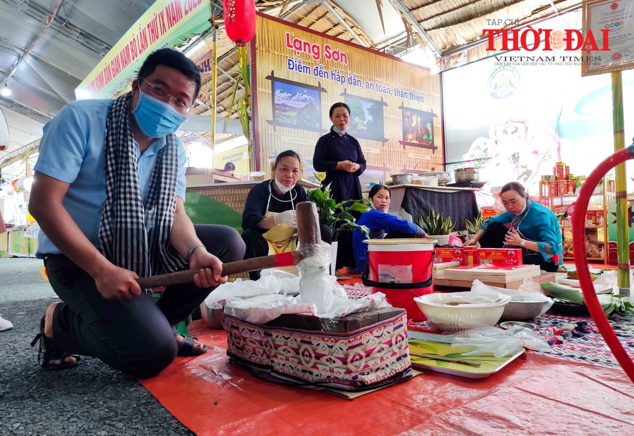 Hàng trăm loại bánh dân gian Nam Bộ 