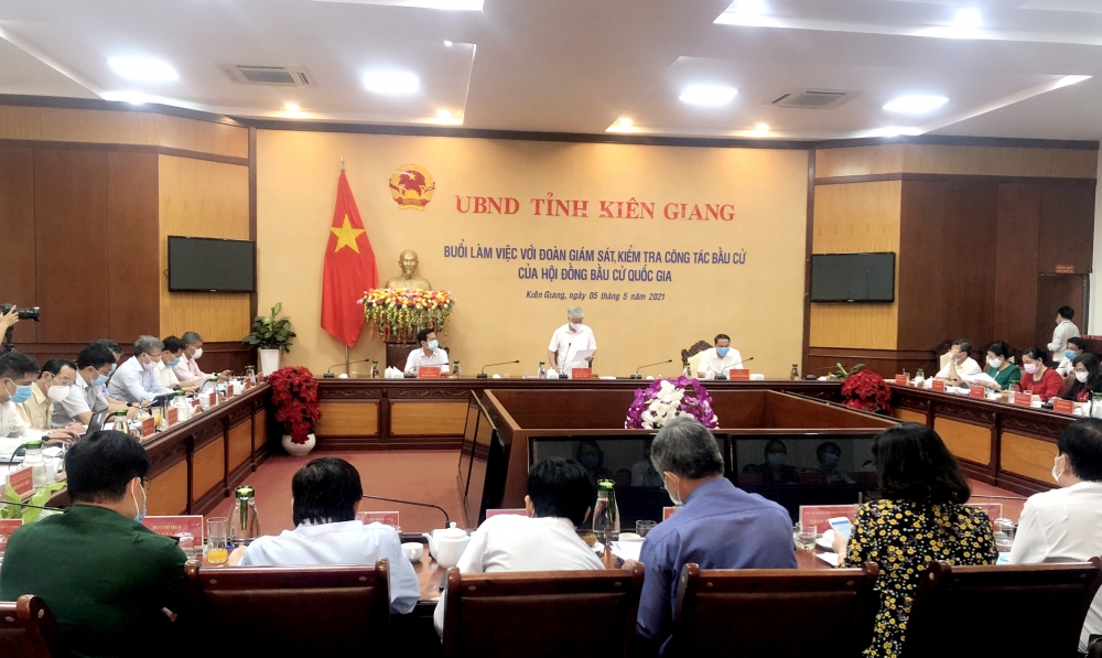Phó Chủ tịch Uỷ ban Bầu cử Quốc gia làm việc với Ban Bầu cử tỉnh Kiên Giang