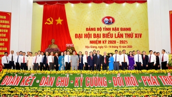 Trưởng Ban Tổ chức Trung ương ấn tượng ''bước chuyển mình'' của Hậu Giang