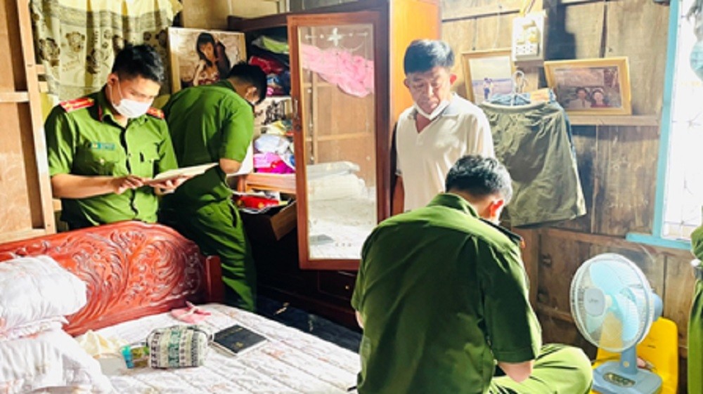 Pháp luật