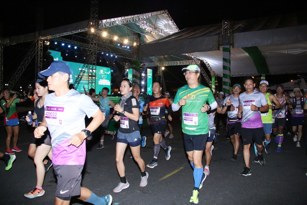 Hậu Giang: Bí thư Tỉnh ủy cùng 7200 vận động viên chạy Marathon chống biến đổi khí hậu