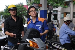 hom nay 41 gia xang dau se tiep tuc giam nho giot