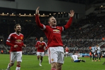 rooney toa sang quy do van bi cam chan tai st james park