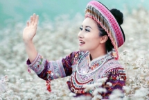 choang ngop ve dep hung vi cua ha giang trong mv tu tren dinh nui