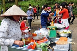 ha noi cua hang kinh doanh thuc pham o le hoi phai co tu kinh