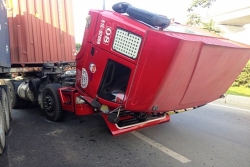 hon 1700 vu tai nan giao thong trong thang 12016