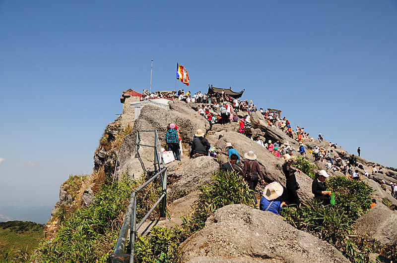 le khai hoi xuan yen tu 2017 duoc to chuc tai chua trinh