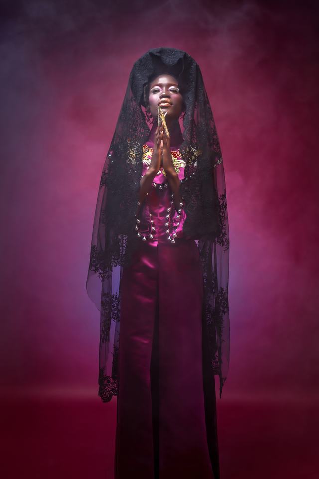 nguoi mau chau phi dep an tuong trong ao dai viet co