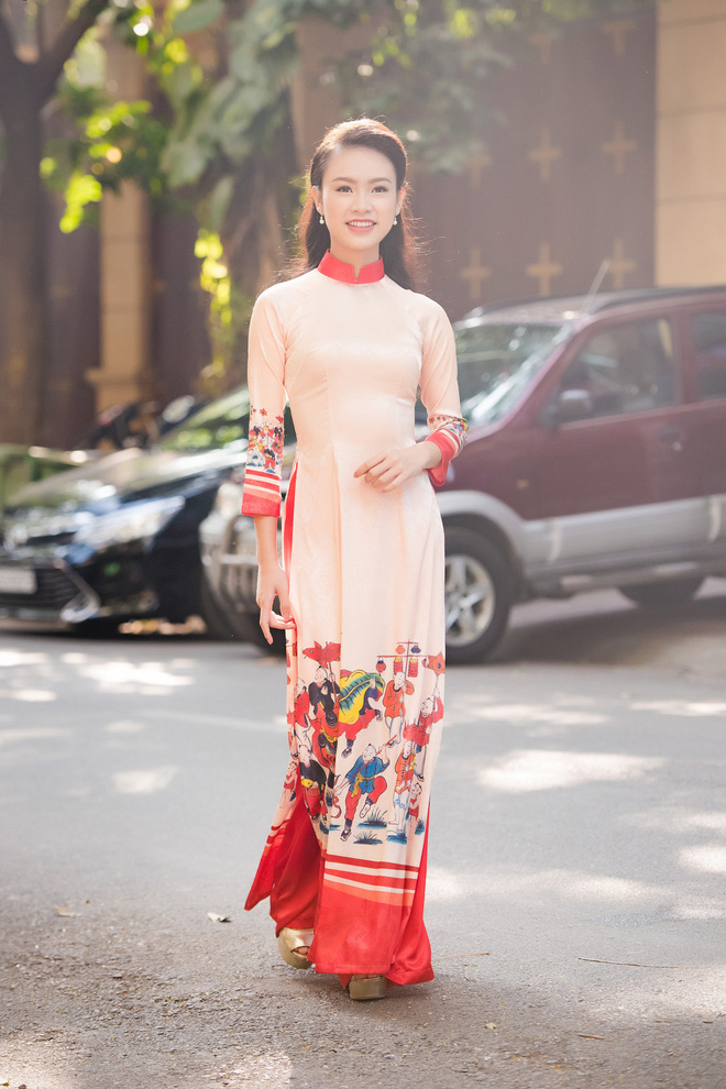 co gai vang cua hoa hau viet nam duyen dang va yeu kieu