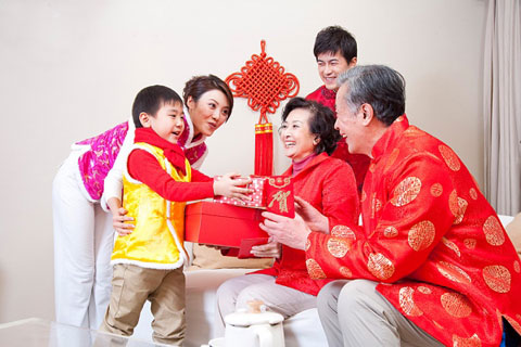 10 dieu nen lam de tet nguyen dan 2017 gap nhieu may man