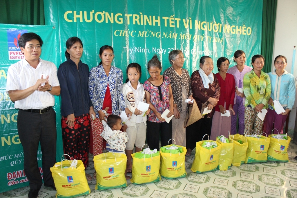 dam bao cho nguoi ngheo deu co tet