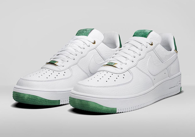 chao don tet am lich 2017 voi phien ban nike air force 1 duoc kham ngoc bich tuyet dep