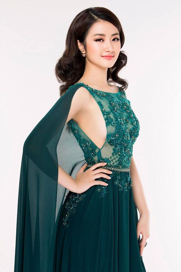 hiem khi nao co 2 hoa hau lai nhieu diem chung nhu the nay