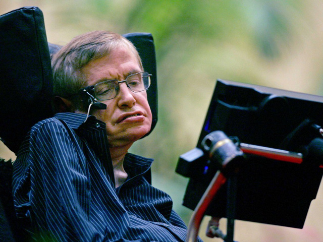 10 cach nhin doi vo cung thu vi cua stephen hawking thien tai vua tron 75 tuoi vao ngay hom nay