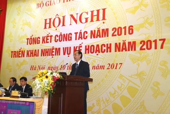 nam 2016 co gan 8700 nguoi chet vi tai nan giao thong