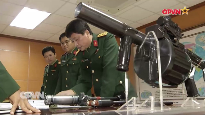 viet nam che tao thanh cong sung phong khong 127 mm dieu khien tu xa