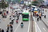 ha noi thi diem lap dai phan cach cung cho buyt nhanh vao truoc tet