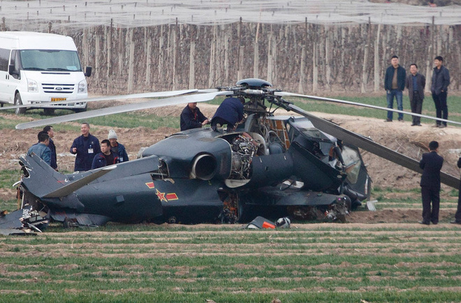 may bay quan su trung quoc vua roi la loai gi