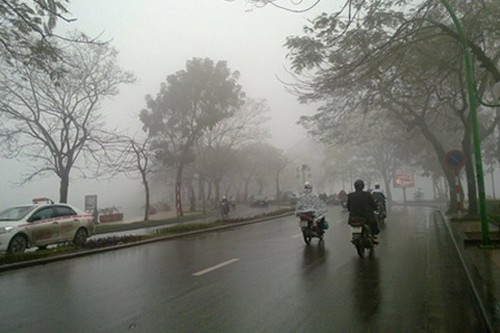 ha noi mua lanh sai gon nang rao mung 1 tet