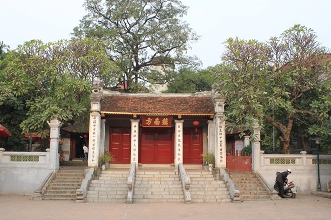 nhung ngoi chua linh thieng de cau may dip dau nam o ha noi