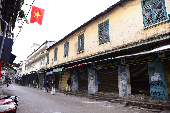 ha noi khac la ma than quen sang mung 1 tet