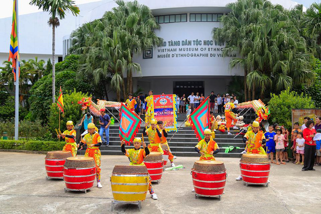 choi gi o ha noi vao mong 2 tet dinh dau