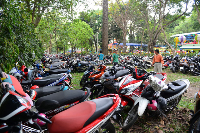 khu vui choi o sai gon dong nghit nguoi du xuan van canh