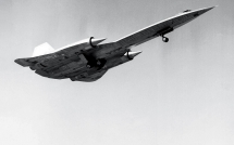 cia va chien dich la chan den du an may bay do tham toi mat tren chien truong viet nam