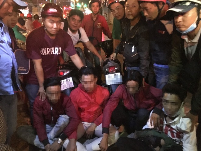 binh duong nhieu phu nu bi cuop giat dien thoai tui xach khi di don tet duong lich 2018