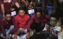 binh duong nhieu phu nu bi cuop giat dien thoai tui xach khi di don tet duong lich 2018