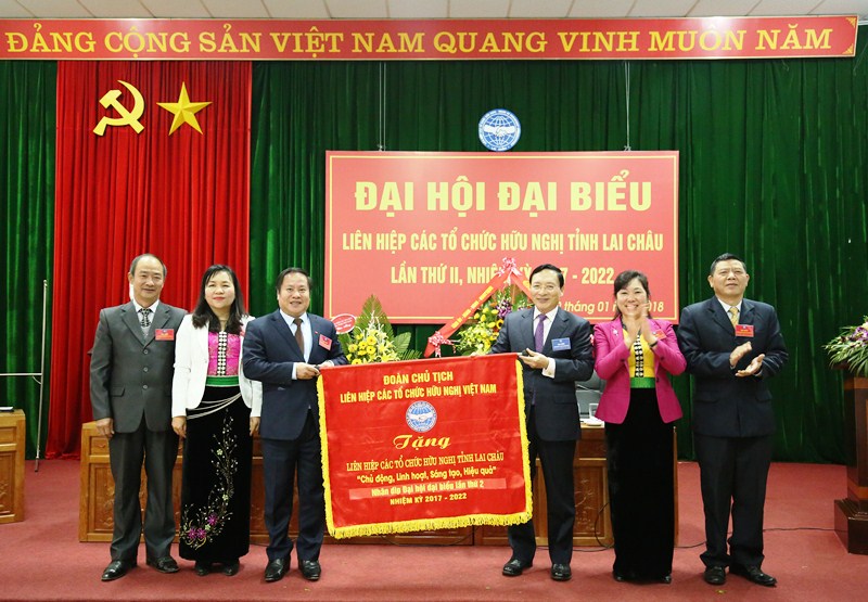15 thanh vien duoc bau vao ban chap hanh lien hiep lai chau khoa ii