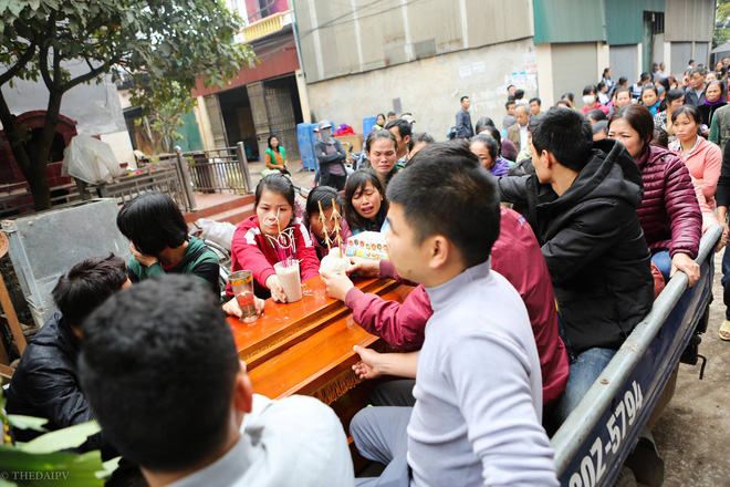 nguoi than dau don tien dua be gai 2 tuoi tu vong trong vu no kinh hoang o bac ninh