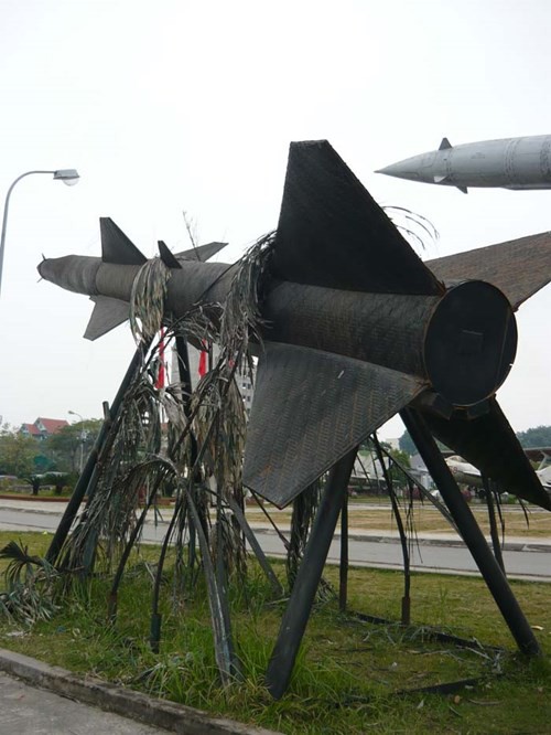 nam tu hoc viet nam che tao mig 29 bang tre nua danh lua khong quan hien dai nato